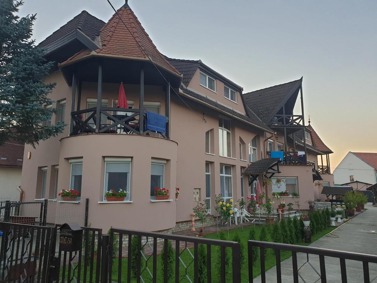 Anda Vendeghaz Hotel Harkány Exterior photo